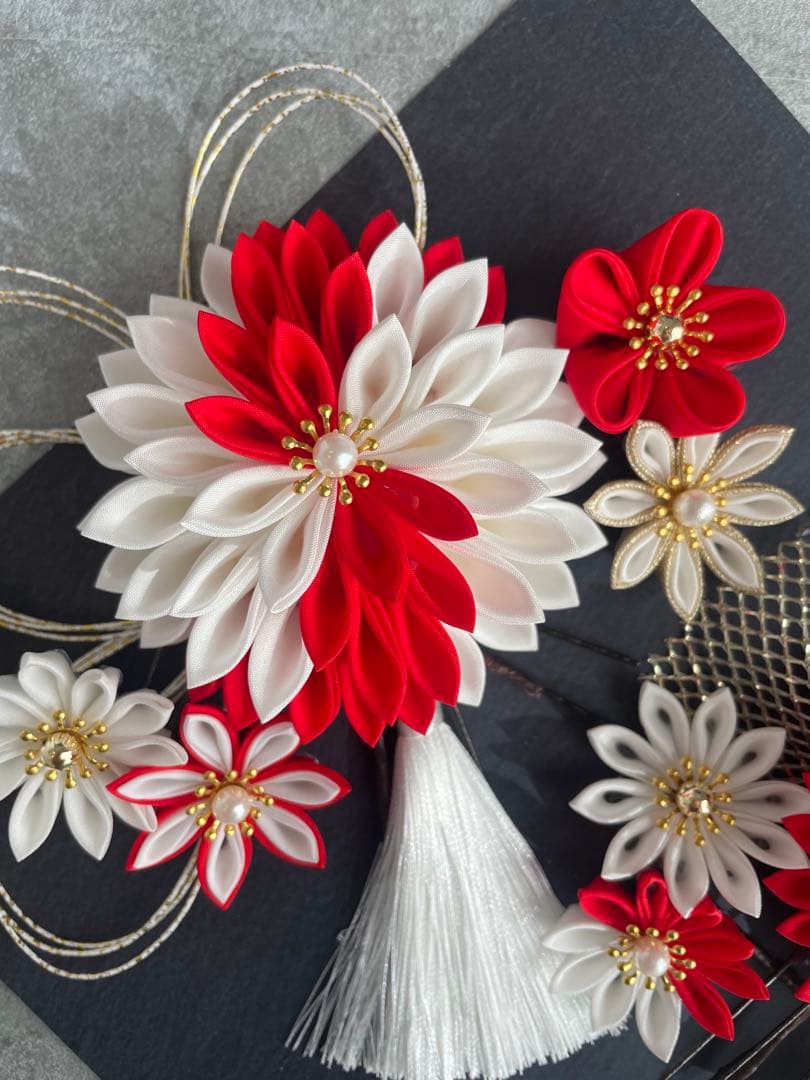 赤白髪飾り　和装髪飾り　振袖髪飾り　髪飾りセット