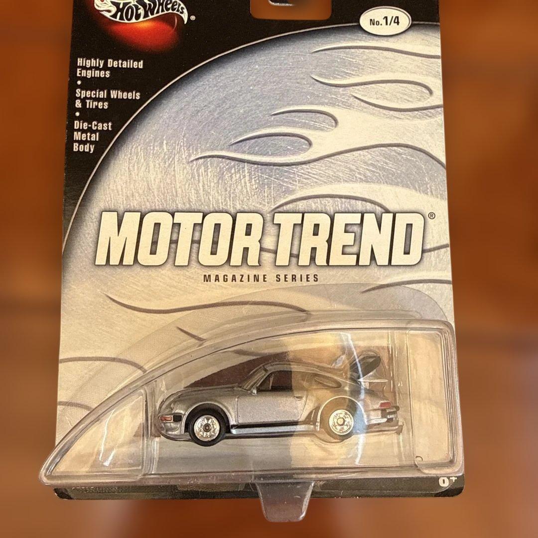 No80. hot wheelsモーター・トレンド マガジンセット