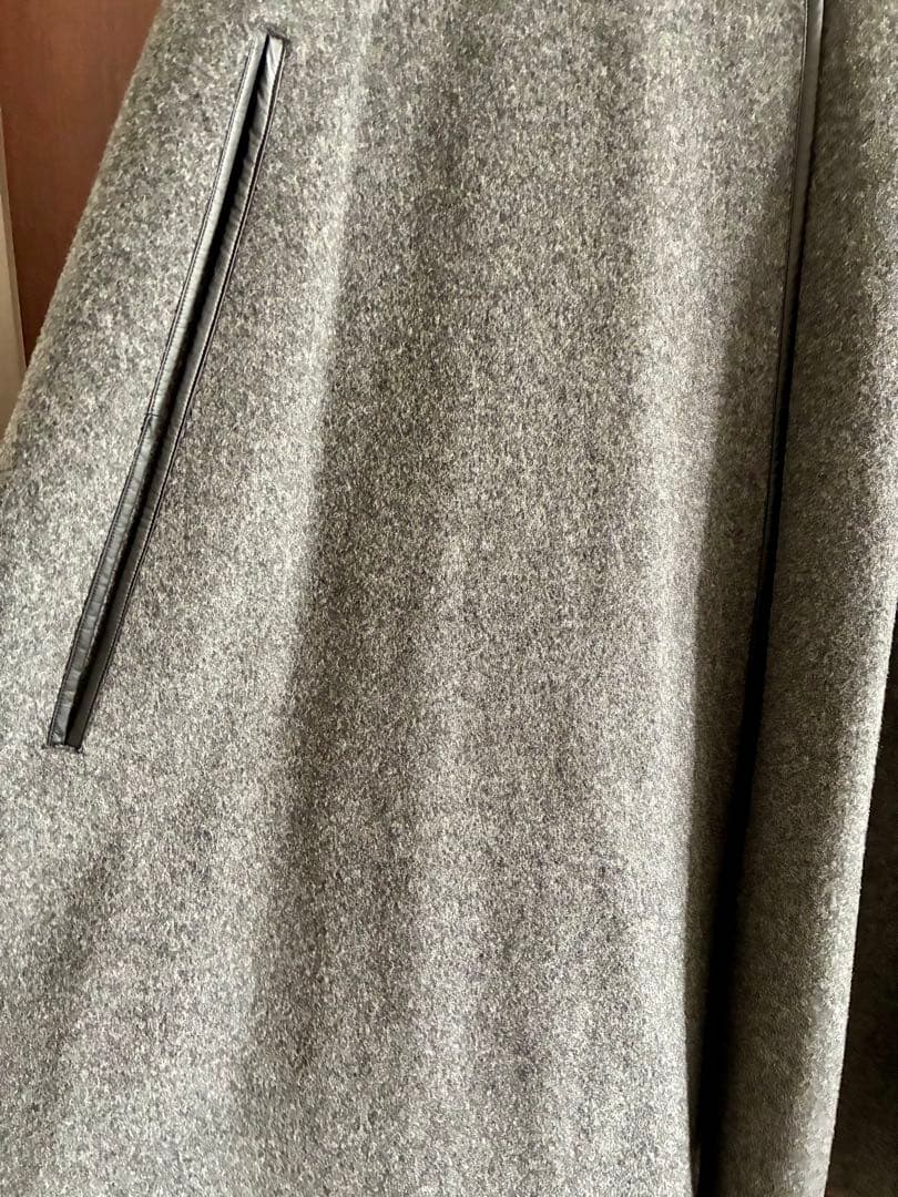 AK+1 デミルクスビームス　トリミングポンチョコート