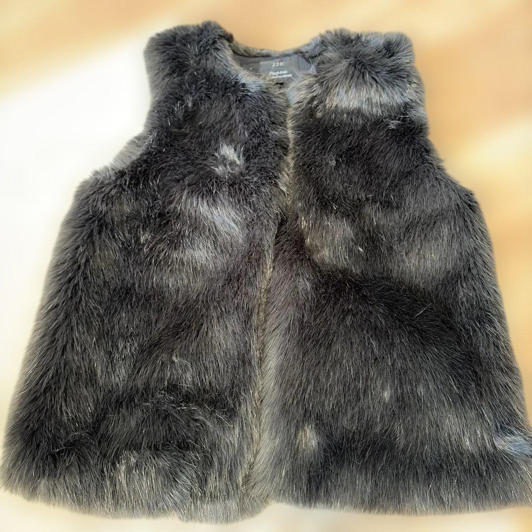 23区Vingt-trois♡【size38】グレー ファー ベスト