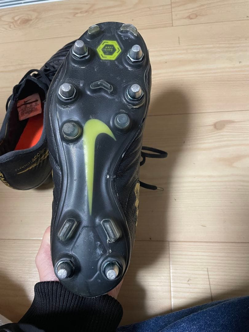 Nike Tiempo 鉄スパイク