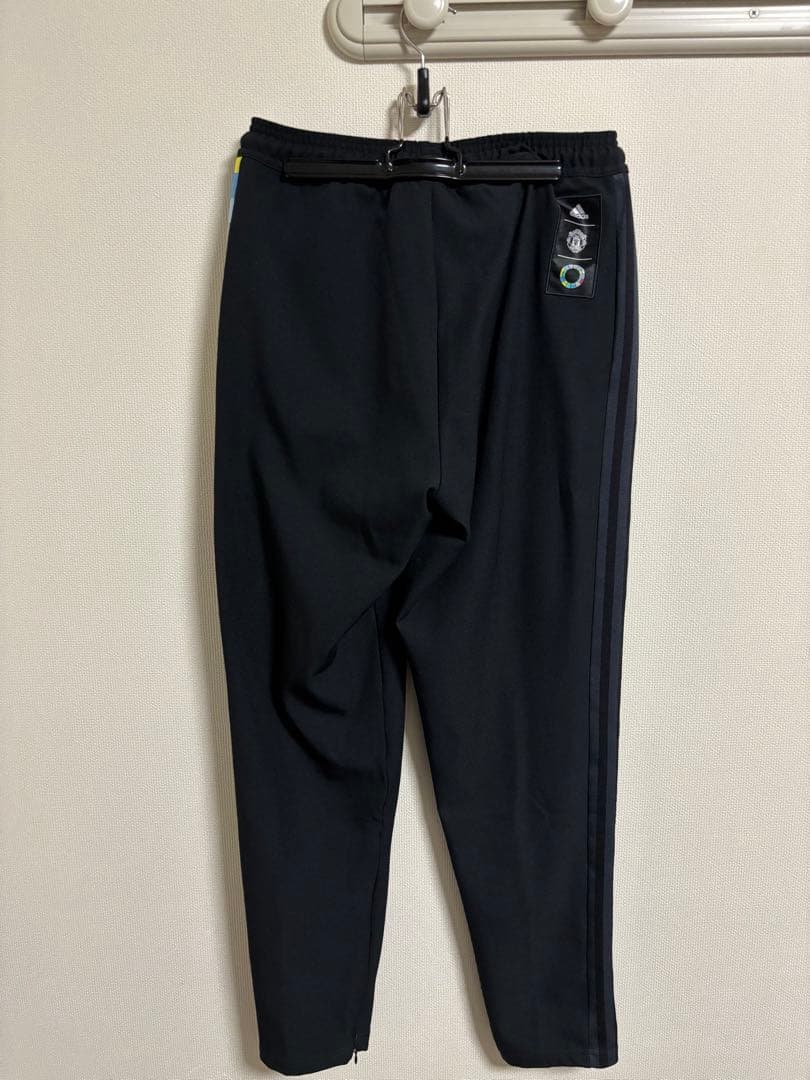 adidas マンチェスターユナイテッド　ピーターサヴィルコラボセットアップ