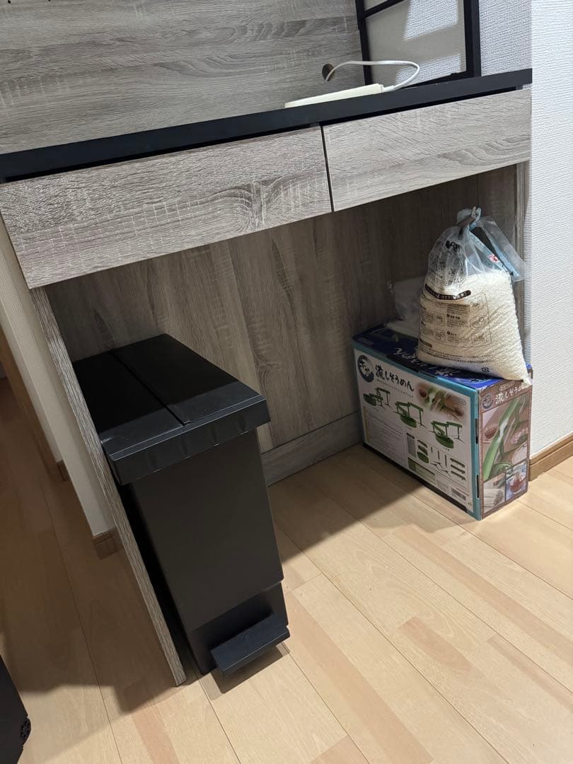 【7/30まで出品】食器棚　キッチンラック