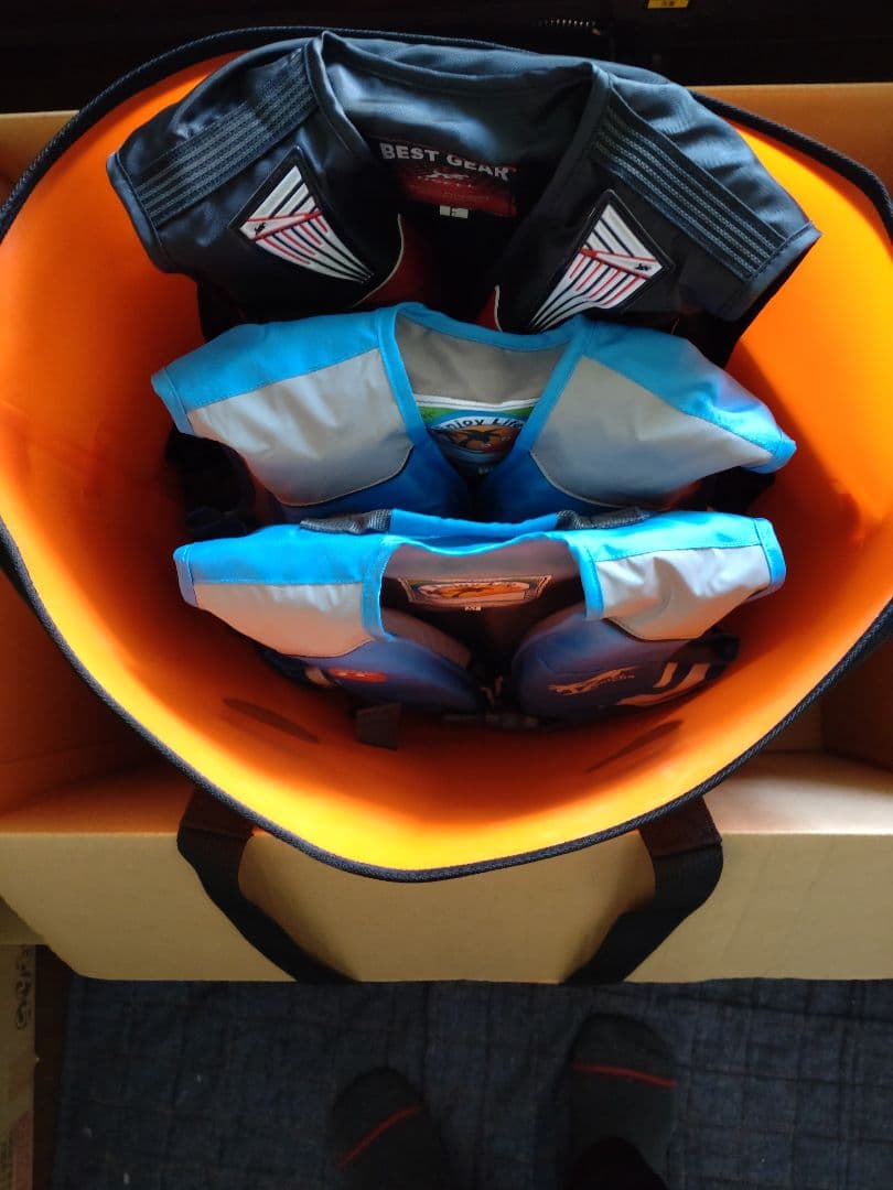 ライフジャケット 子供用2着＆大人用1着＆マリングッズ