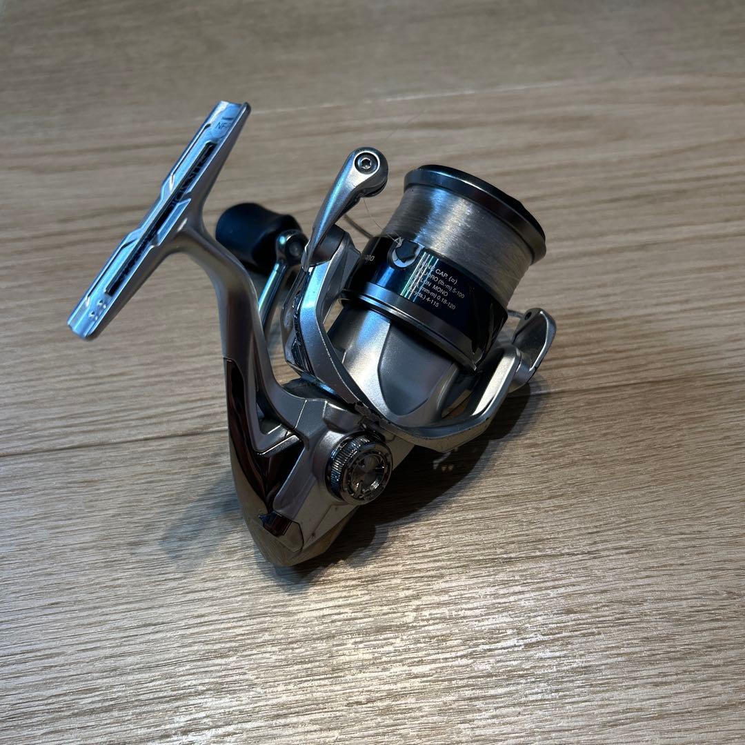 SHIMANO 19ストラディック2500s 使用感あり