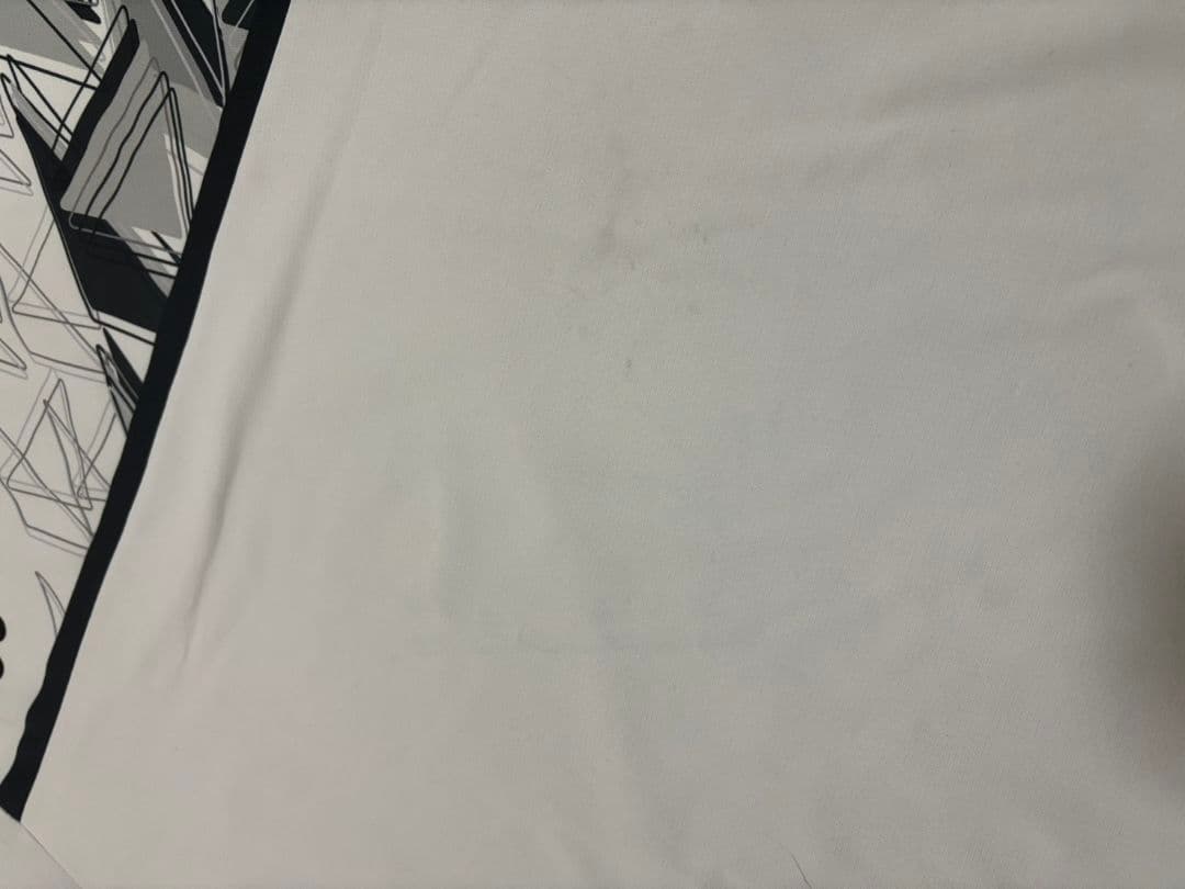 YONEX 日本代表モデル 幾何学模様 ホワイトシャツ Oサイズ