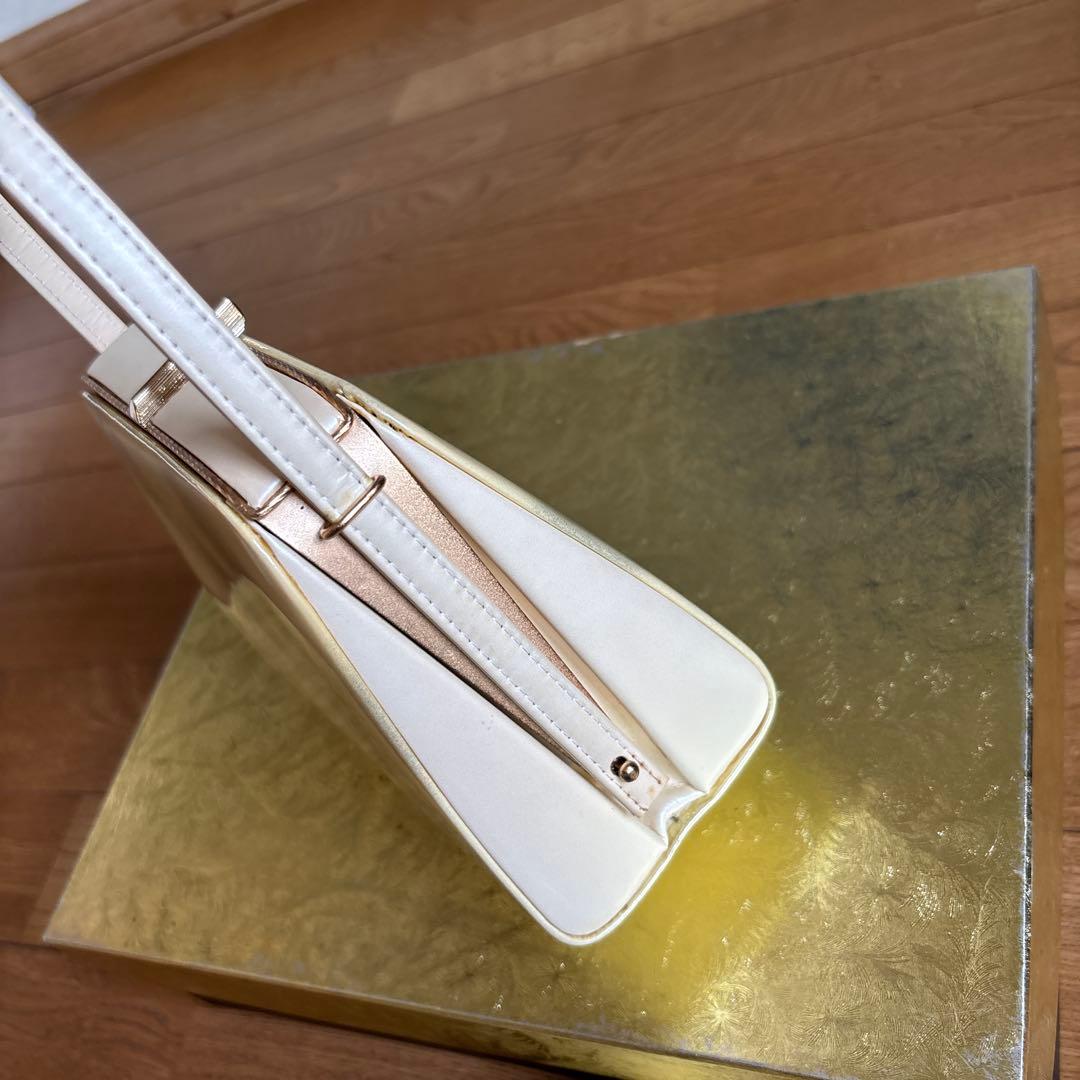 東京金鷲本舗　キンワシ印　クリーム色ドット柄バッグと草履セット