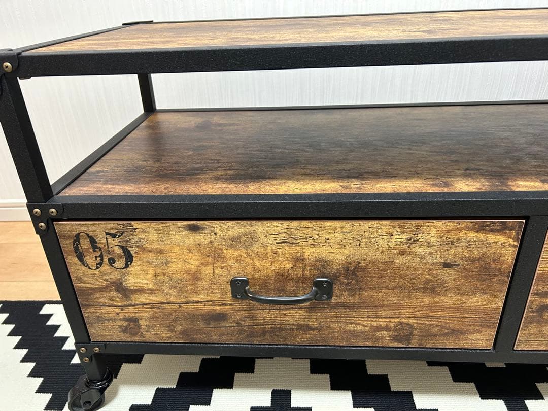 みーちん　インダストリアル　ヴィンテージスタイル テレビ台