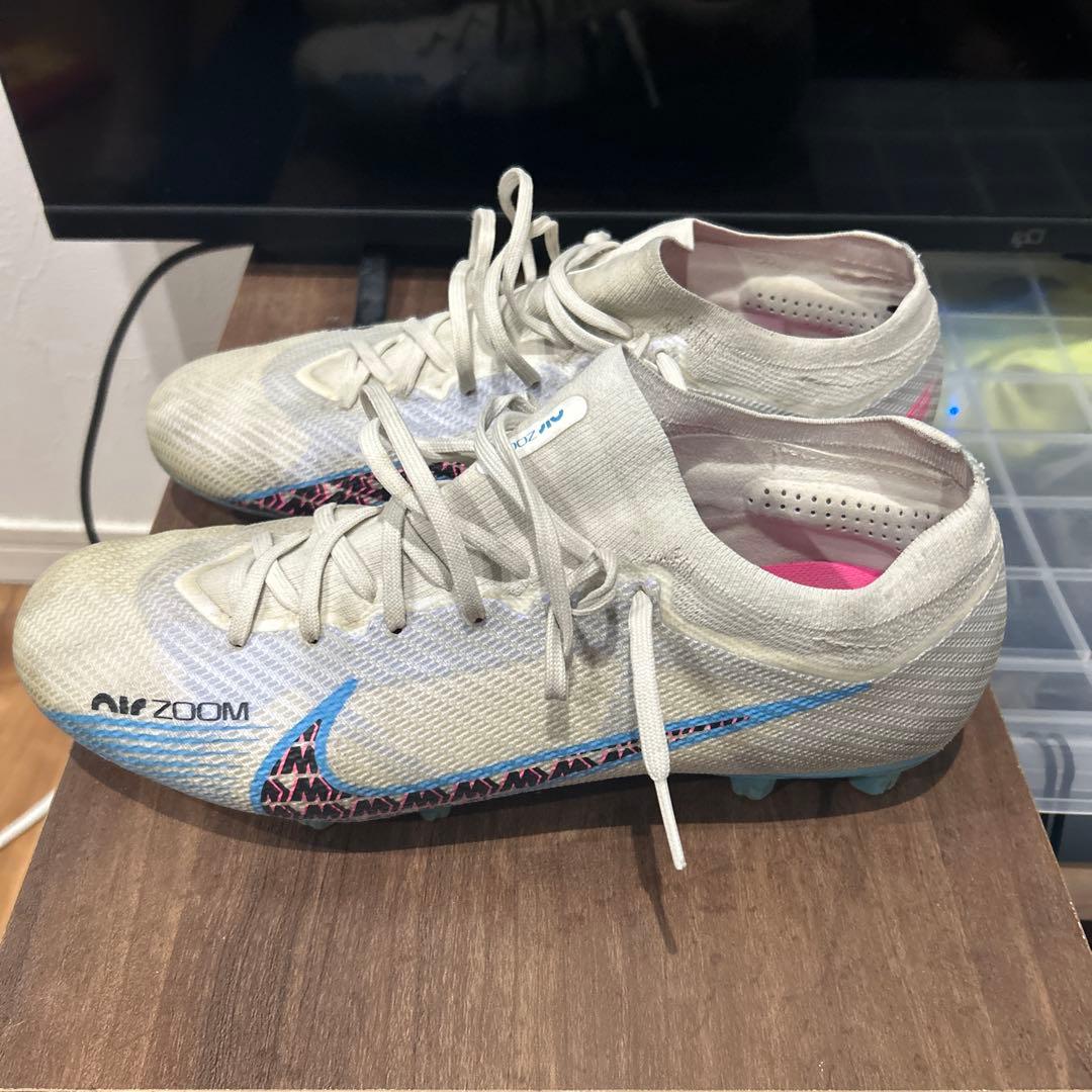 Nike Air Zoom サッカーシューズ
