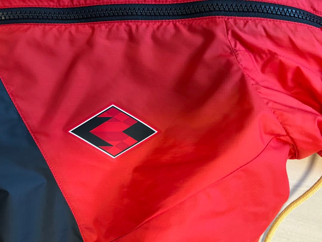 Nike ナイキ　ジャージ フード付きナイロンジャケット M 赤/黒 浦和レッズ