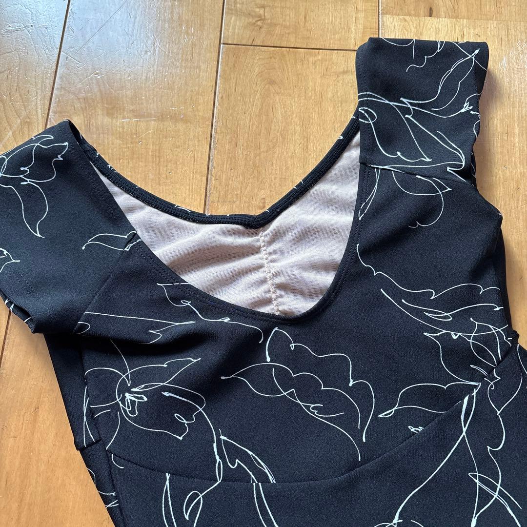 シルフィーヌ　レオタード　38 M