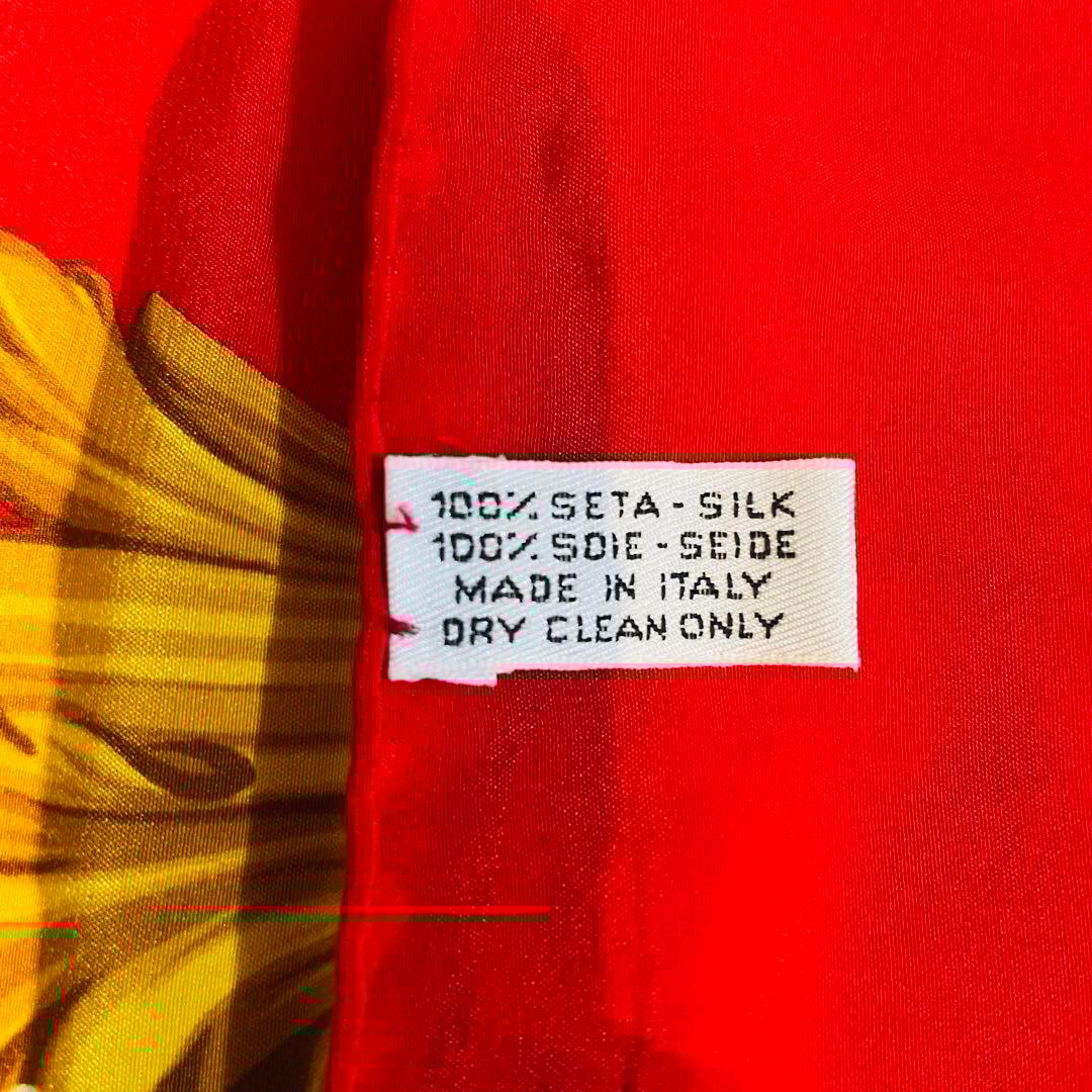 【最終値下げ】CHANEL シルクスカーフ 花柄 レッド