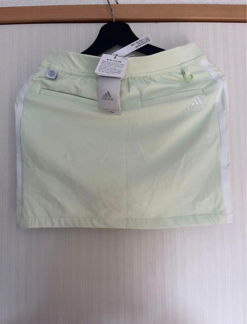 新品　Sサイズ　アディダス　adidas　ゴルフ　モックネック　シャツ　スカート