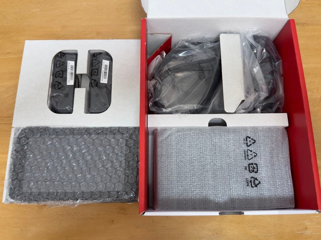 Nintendo Switch 本体 グレー Joy-Con付き　美品