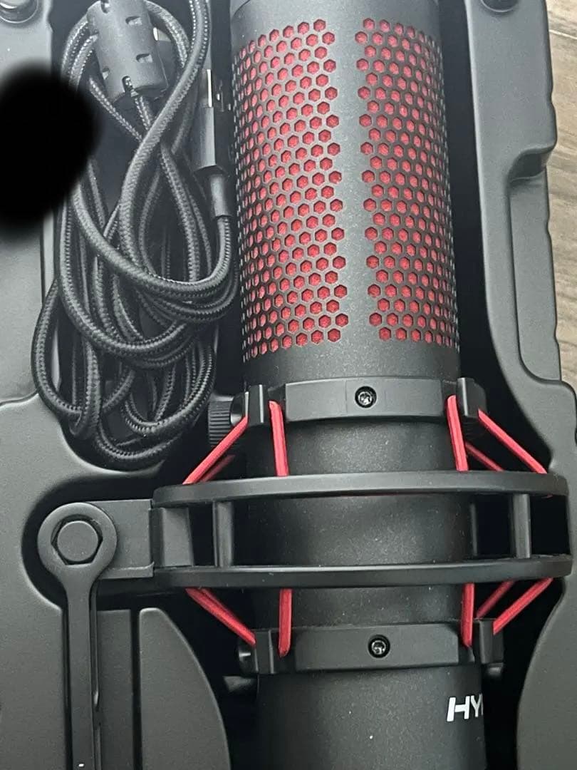HyperX QuadCast マイク