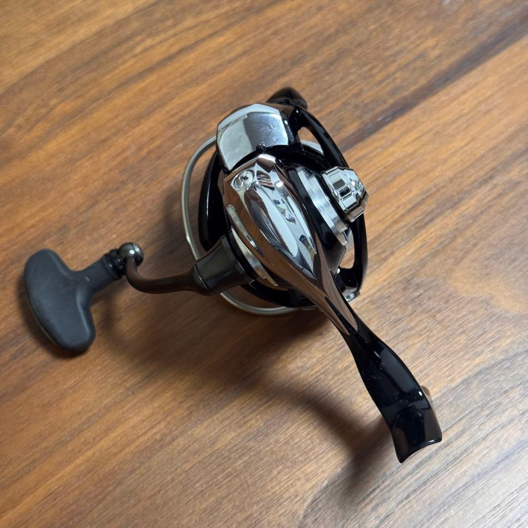 DAIWA 19LEXA LT3000D-CXH　ダイワ　レグザ　本体
