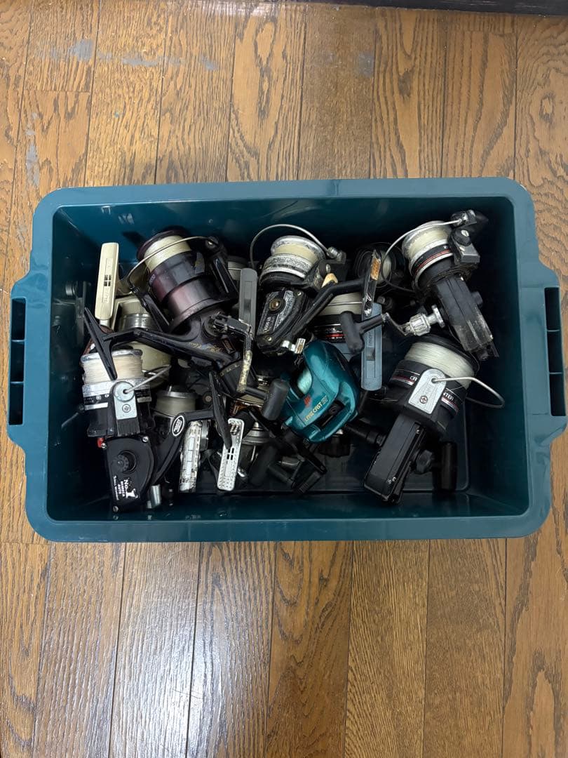 スピニングリール 12個セット