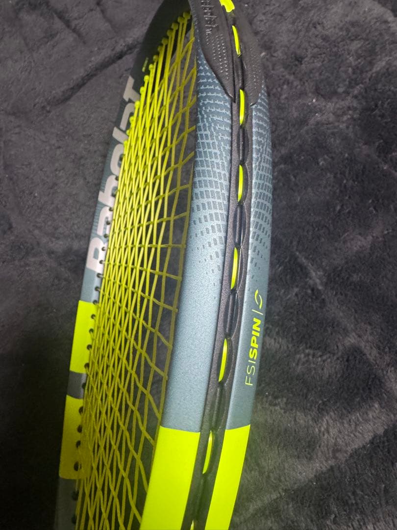 バボラ　ピュアアエロ　2026 グリップ2