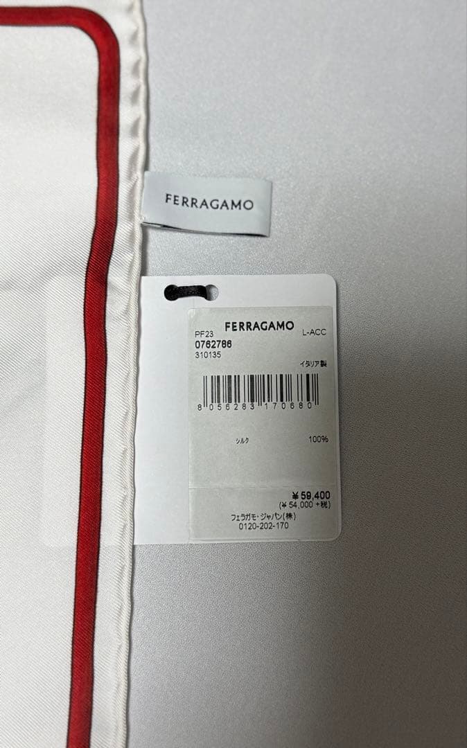 新品 Ferragamo フェラガモ シルク 大判 スカーフ プレゼントにも♡
