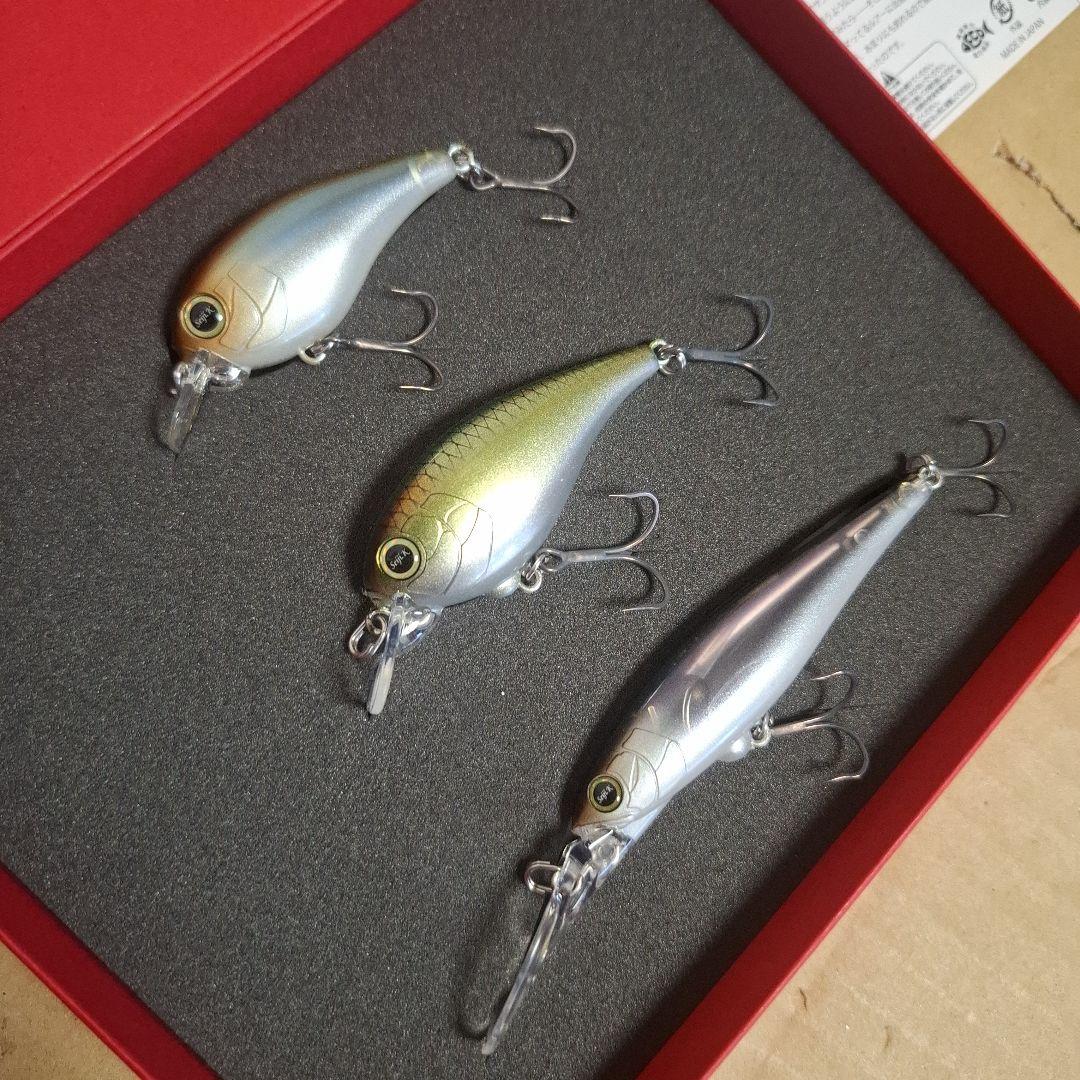 REVONIK 　2026コンプリートセット 　レボニック　 ②