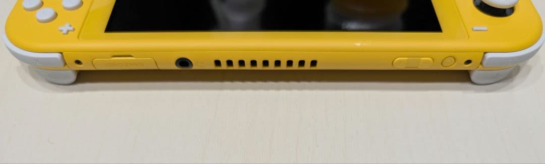 a*i様 Nintendo Switch Lite イエロー