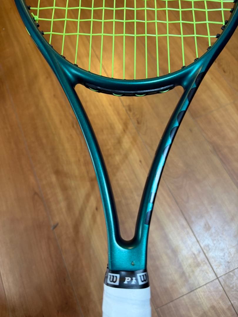 ウイルソン Wilson 硬式テニスラケット ブレード98 16x19 V9
