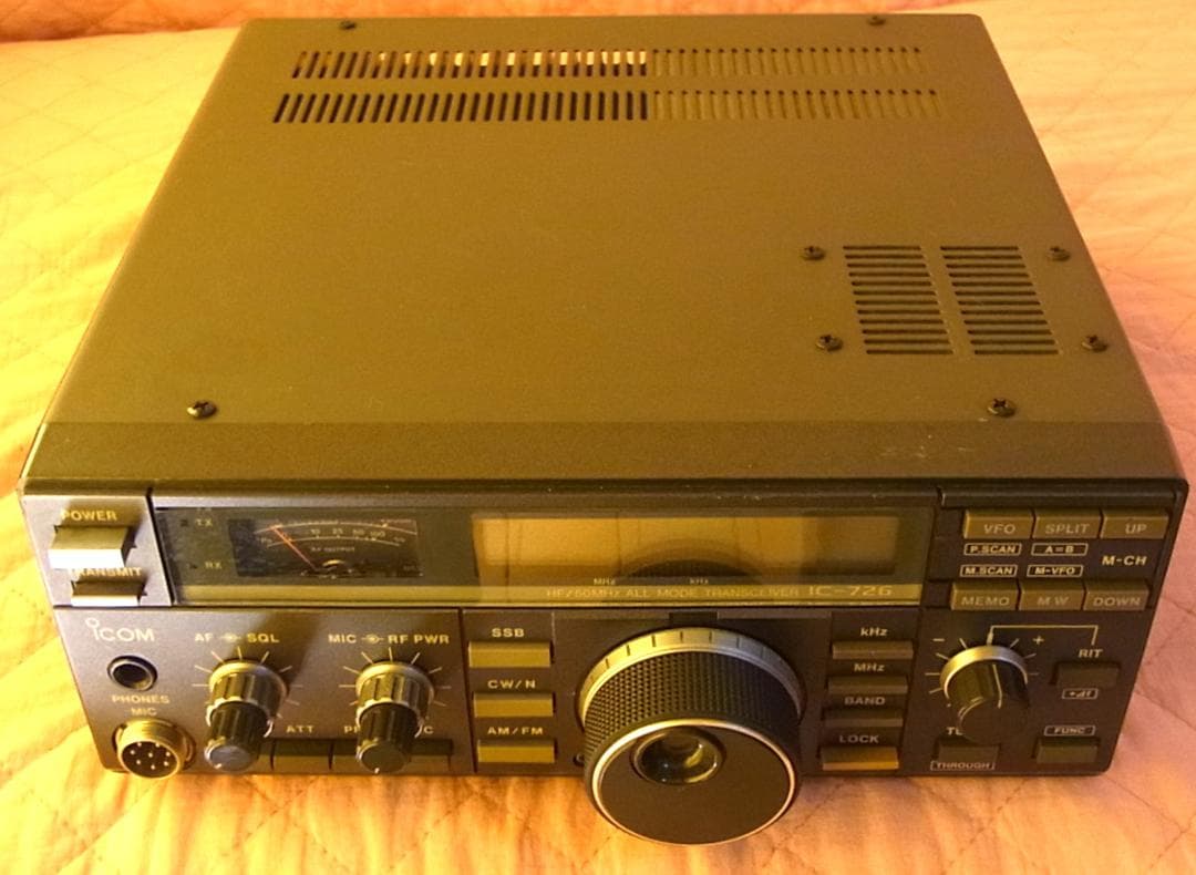 ICOM IC-726 HFトランシーバー