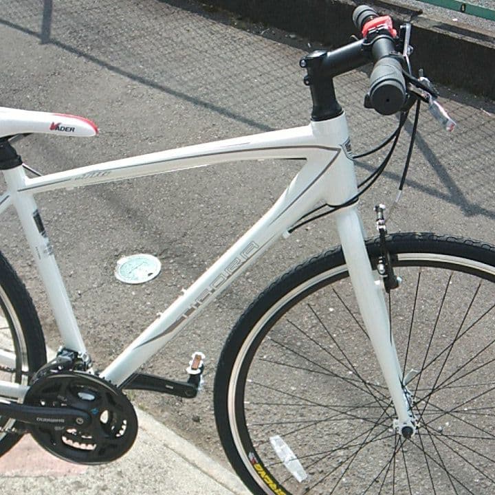 クロスバイク　　Cspots wh/460