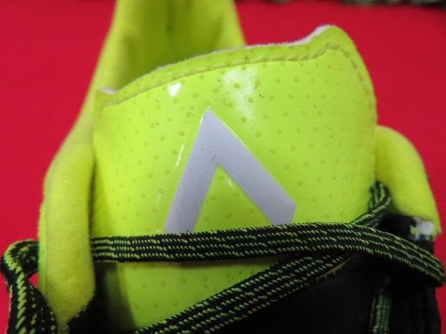 プ*読様 （8AA3060）アディダス　サッカースパイク　26.0㎝　ACE15