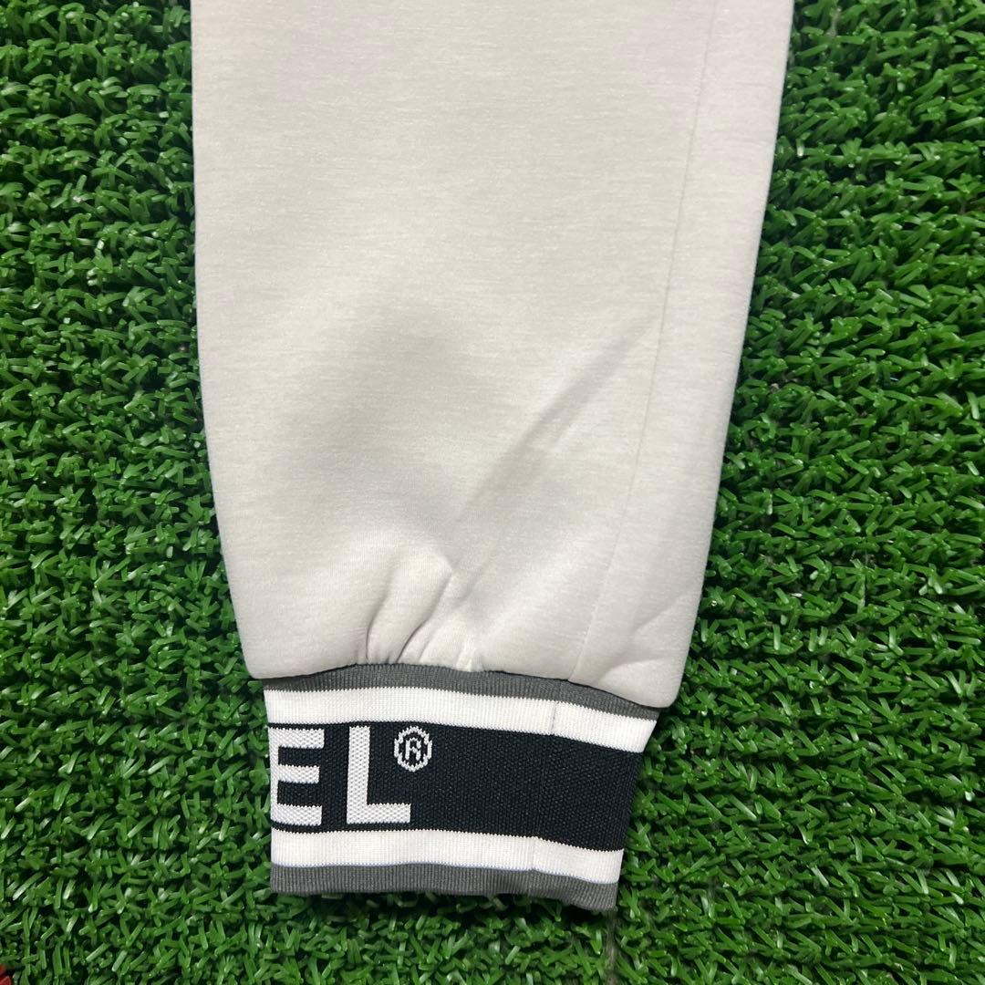 BADEL フード付きset upグレー