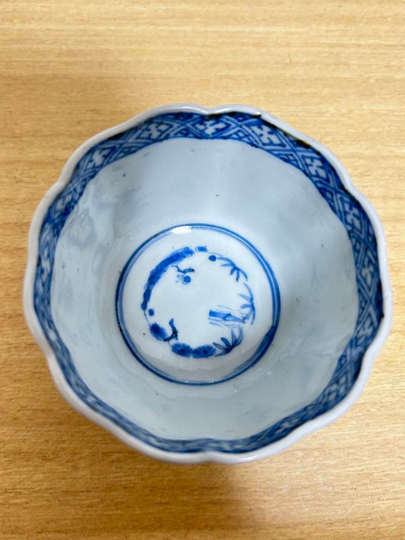 古伊万里1720年〜1820年頃　江戸時代　成化年製　蛸唐草文染付向付