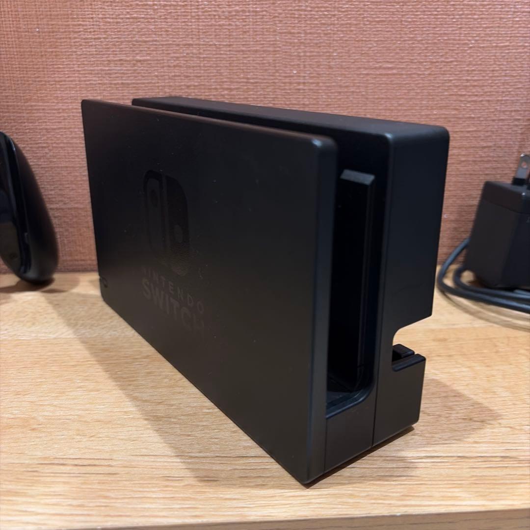 Nintendo Switch 本体 赤/青Joy-Con 付属品完備