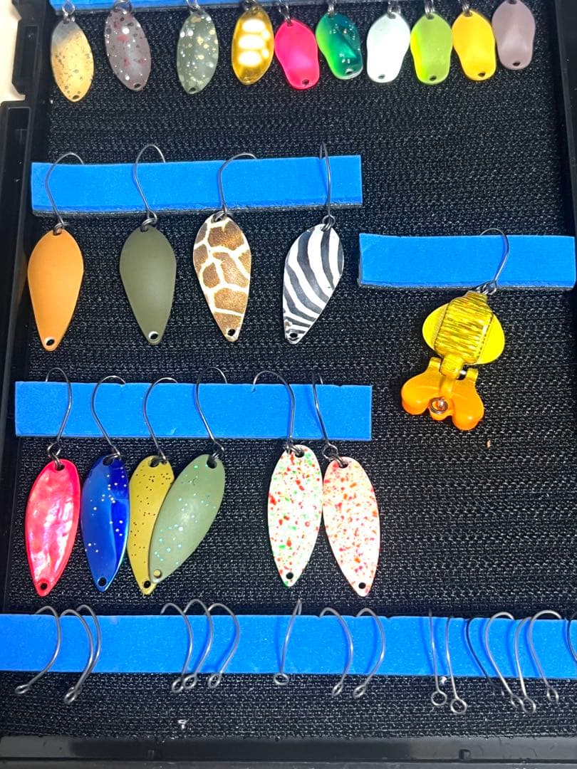 エリアトラウト　スプーンセット　ケース&オマケ付き