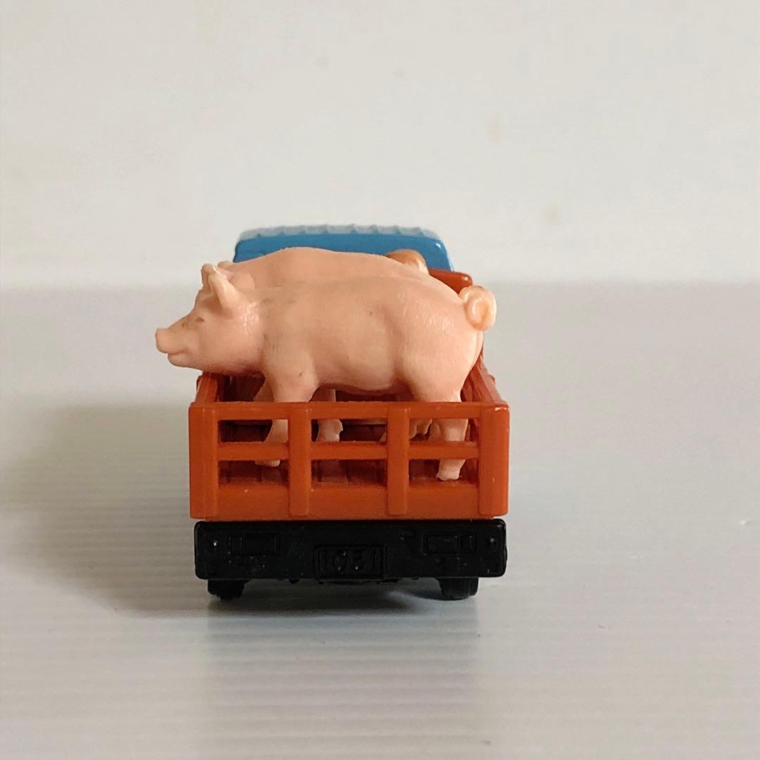 トミカ赤箱　No.39 スズキキャリィ家畜運搬車 (日本製)