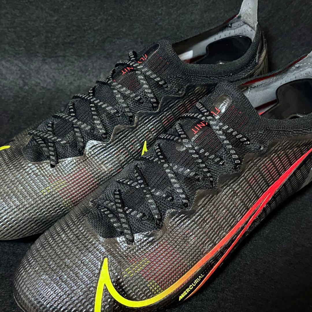 【極美品】NIKE マーキュリアル ヴェイパー 14 エリート HG