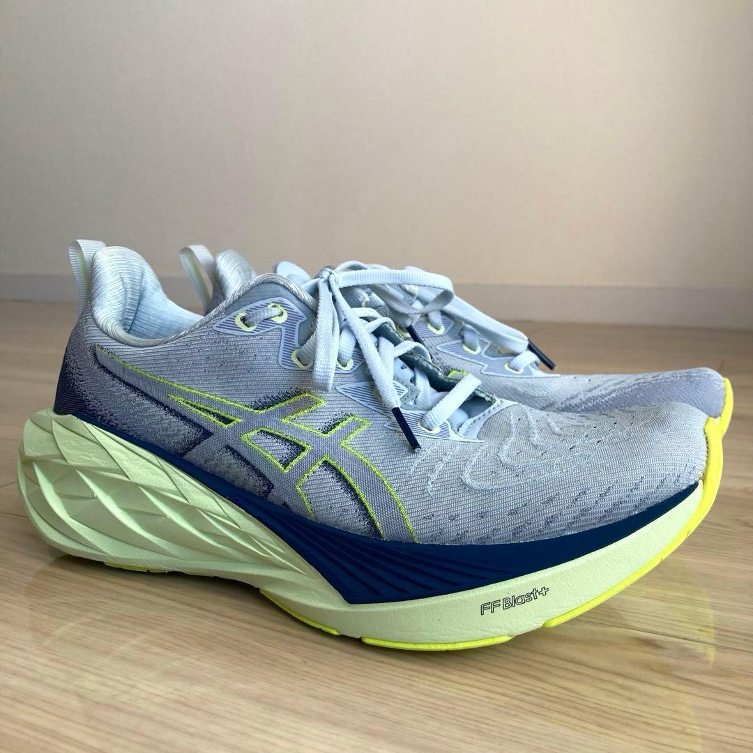 ✨クッション性抜群／厚底✨asics NOVABLAST4 メンズ 26cm