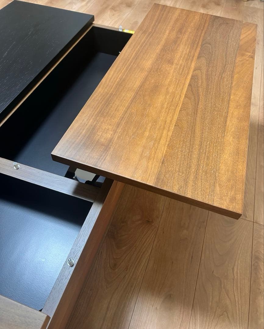 リビングハウス　モリタインテリア製　センターテーブル　ローテーブル