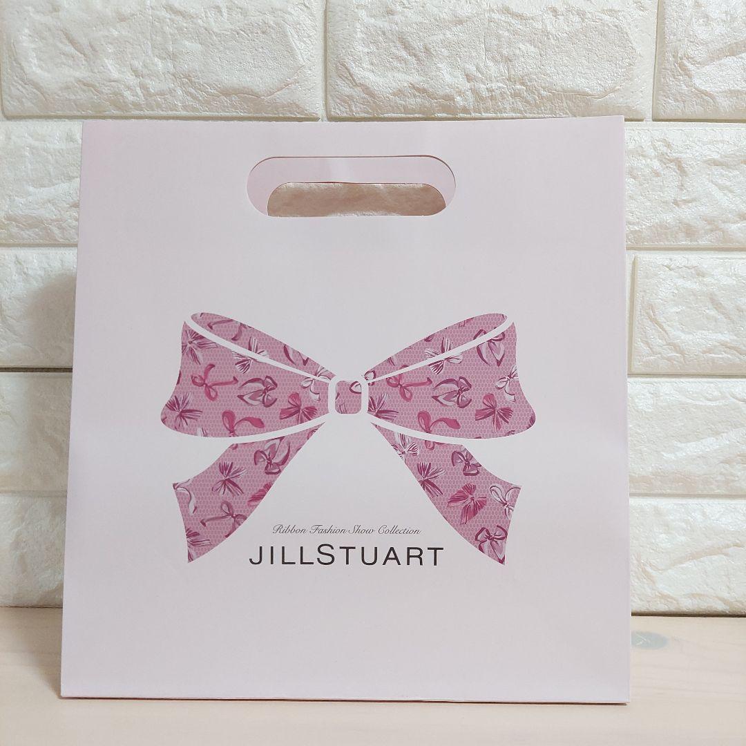 ジルスチュアート リボン ファッションショー コレクション2025クリスマス