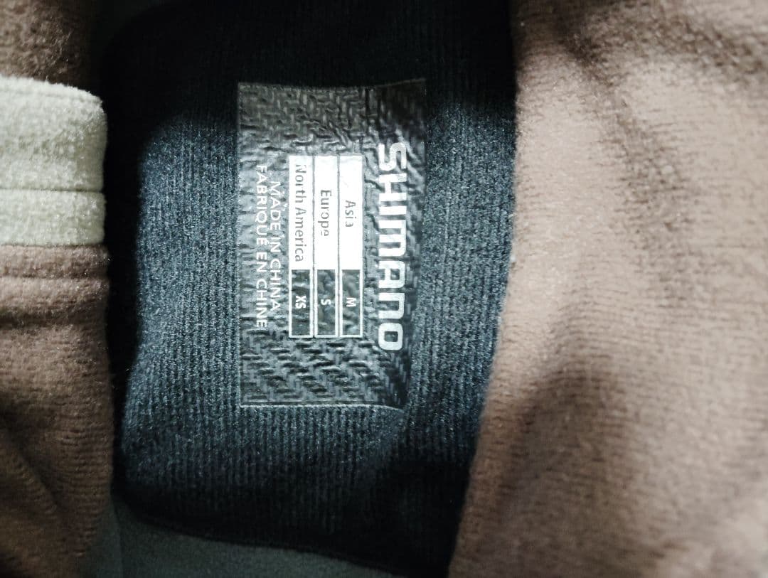 シマノXEFO・WINDSTOPPER® OPTIMAL Hoody ミドラー