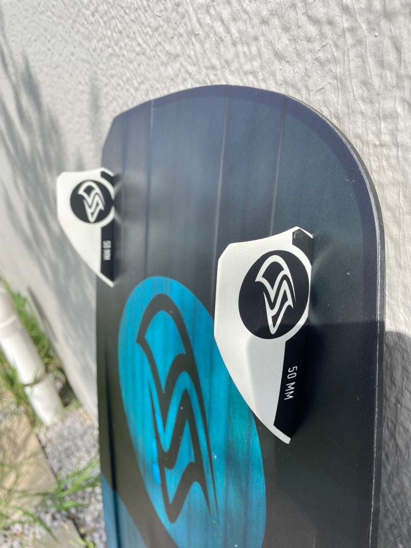 美品 希少カラーFLYSURFER RADICAL6 133x40cm