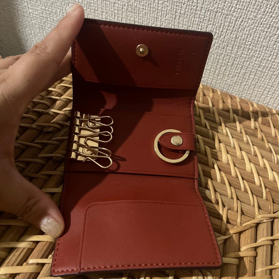 COACH スヌーピー キーケース　人気　美品