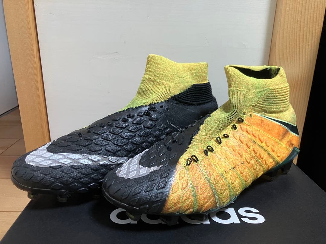 i*i様 ナイキ ハイパーヴェノム ファントムlll FG 25.5cm