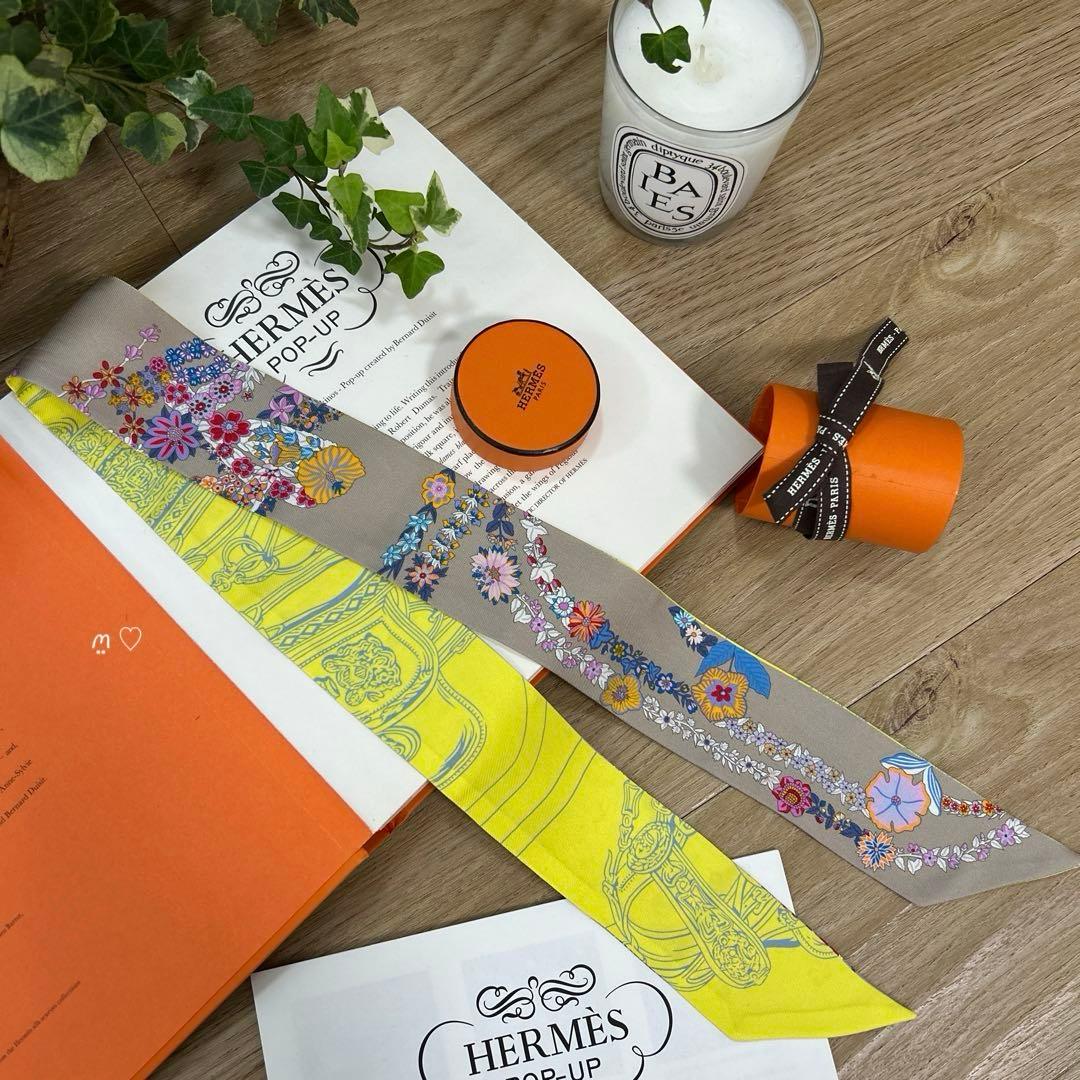 HERMESエルメス　ツイリー　ブリッドドゥガラアンフルール　25SS　フラワー