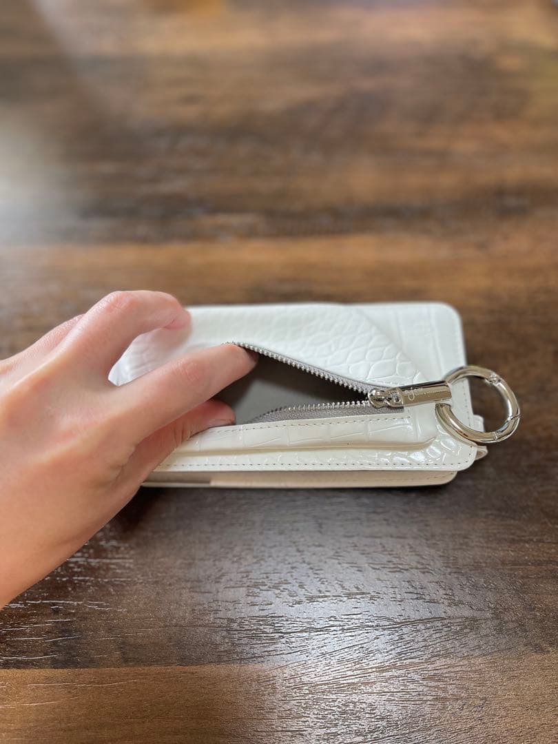 ajew 別注 クロコ ひも付き マルチ対応 Mサイズ スマホケース