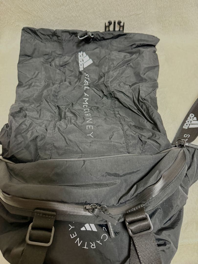アディダス×ステラマッカートニー　ウェストバッグ　ナップザック　未使用品