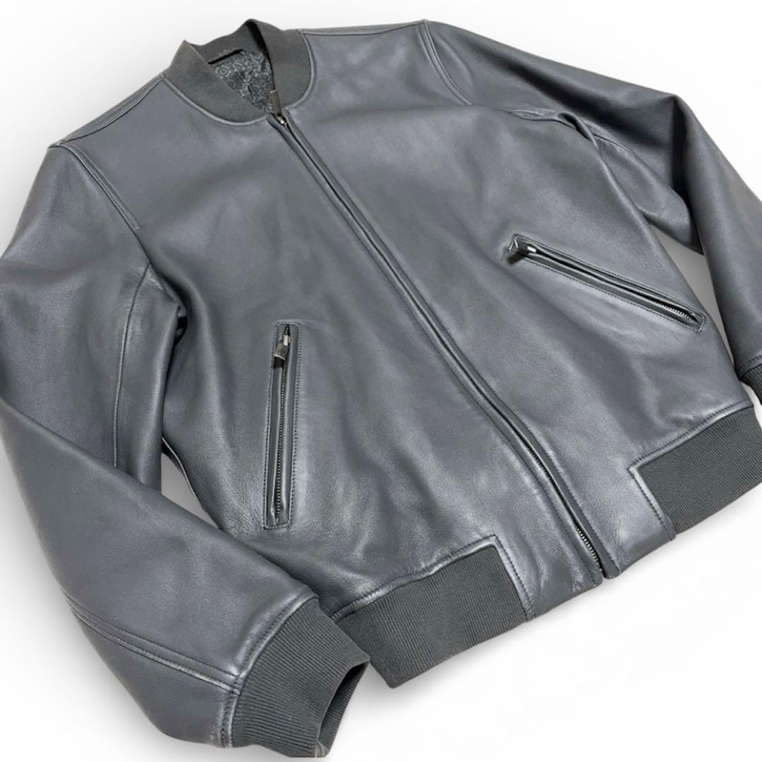 agnes.b アニエスベー ラムレザー ボンバージャケット サイズ48 グレー