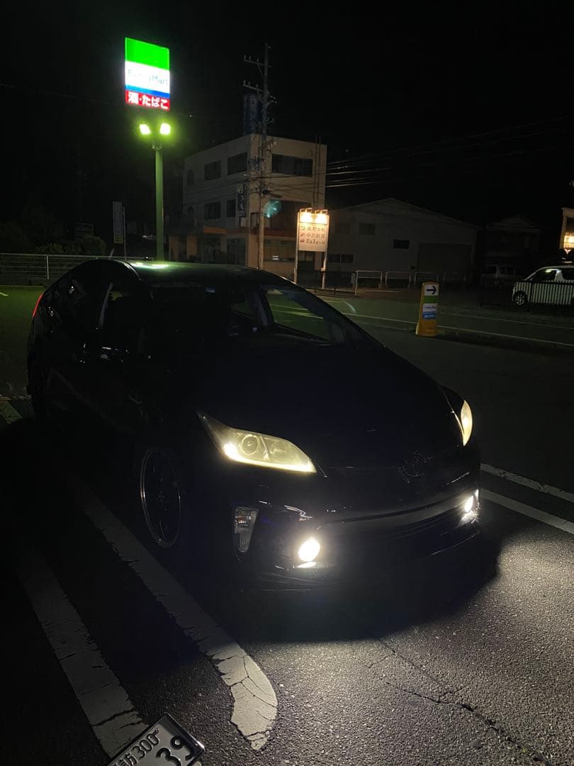 30プリウス 後期ヘッドライト 左右セット