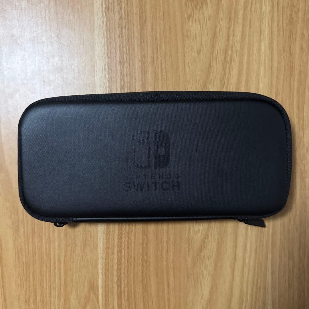 Nintetdo Switch 本体 持ち運び用ケース付き