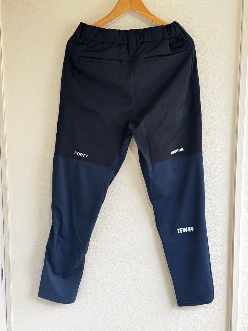 TFW49 STRETCH HYBRID PANTS NAVY Lサイズ
