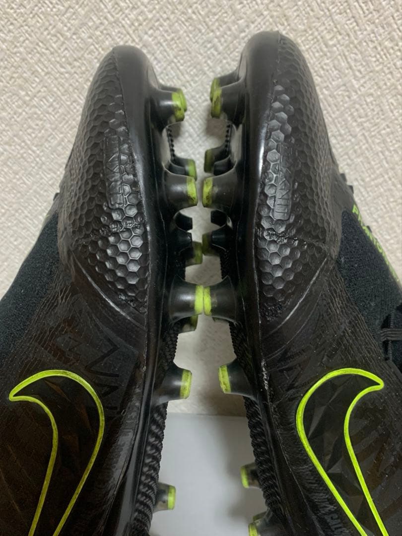 ナイキ ファントムヴェノム AG-PRO 26cm